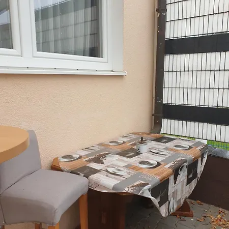 Moeblierte Nr5 * Mengkofen